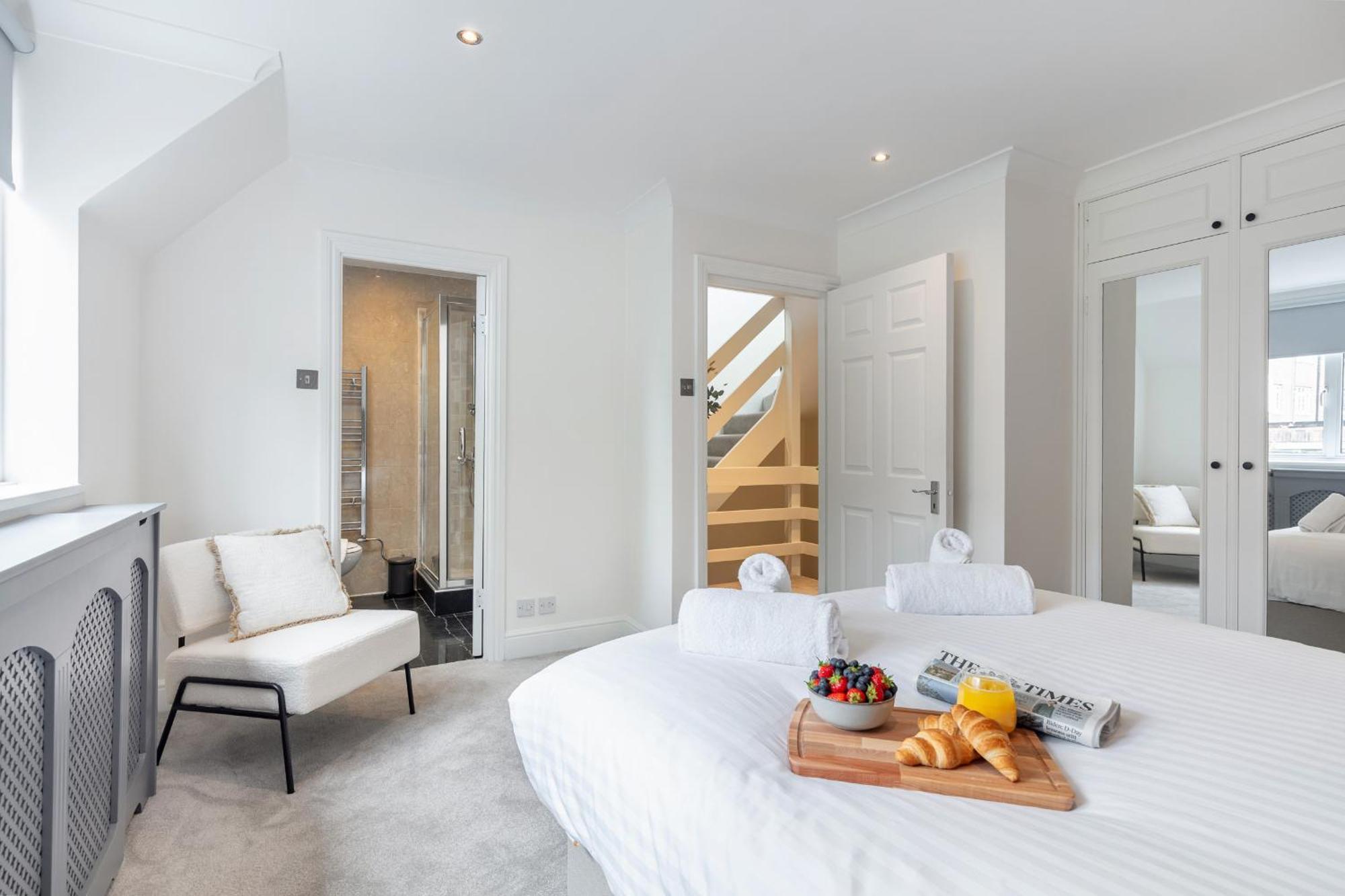 Rare 4Beds Townhouse In Kensington With Patio Villa London Eksteriør billede