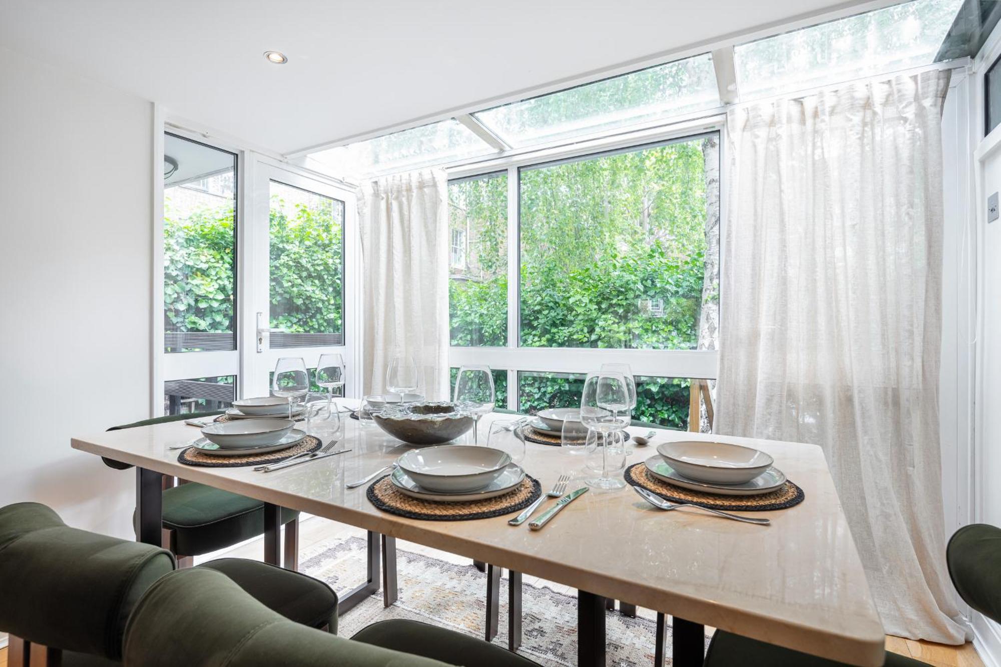 Rare 4Beds Townhouse In Kensington With Patio Villa London Eksteriør billede